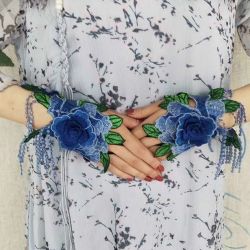 Women Ethnic Embroidery Hallow Wristband Fashion Floral Half Cover Finger Tassel Gloves