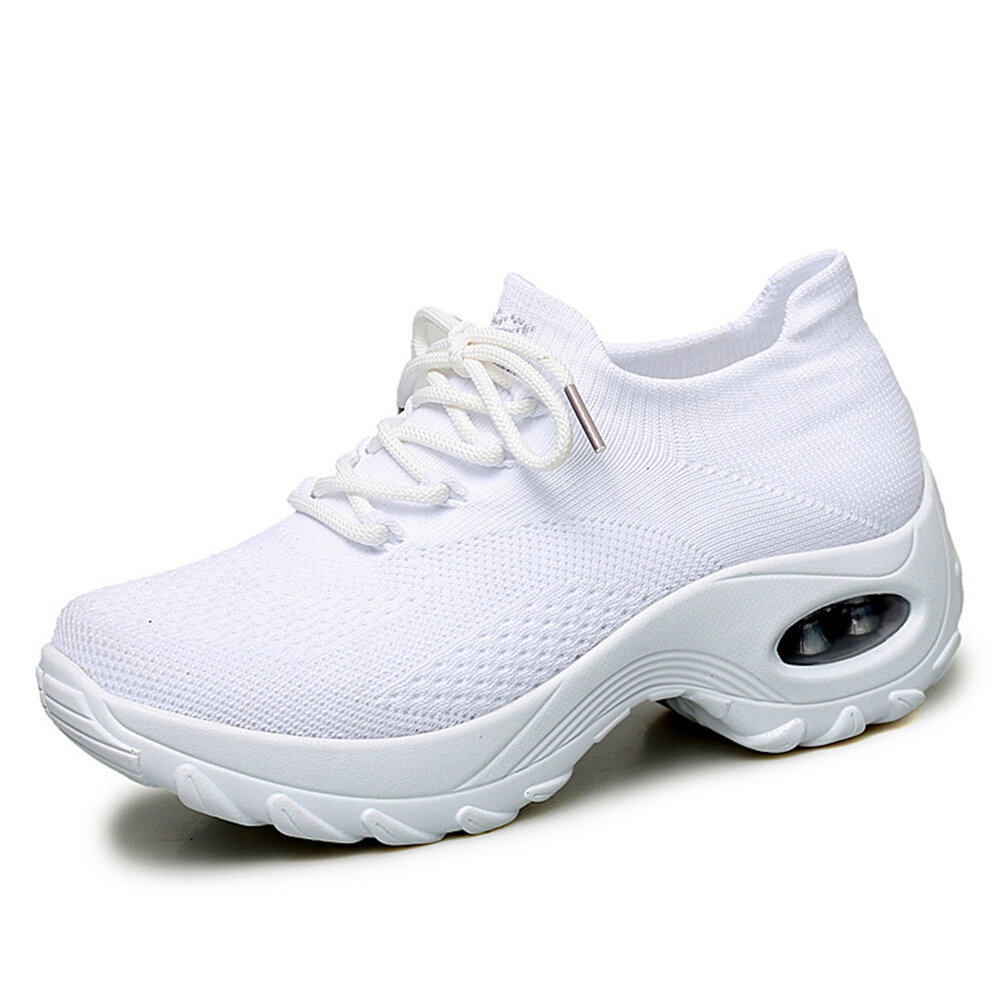 Women sports shoes