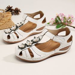 women sandal