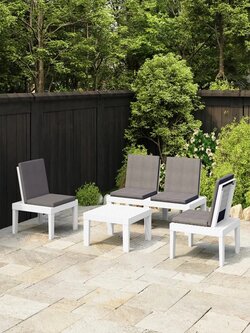 4-piece garden lounge set with white plastic cushions
